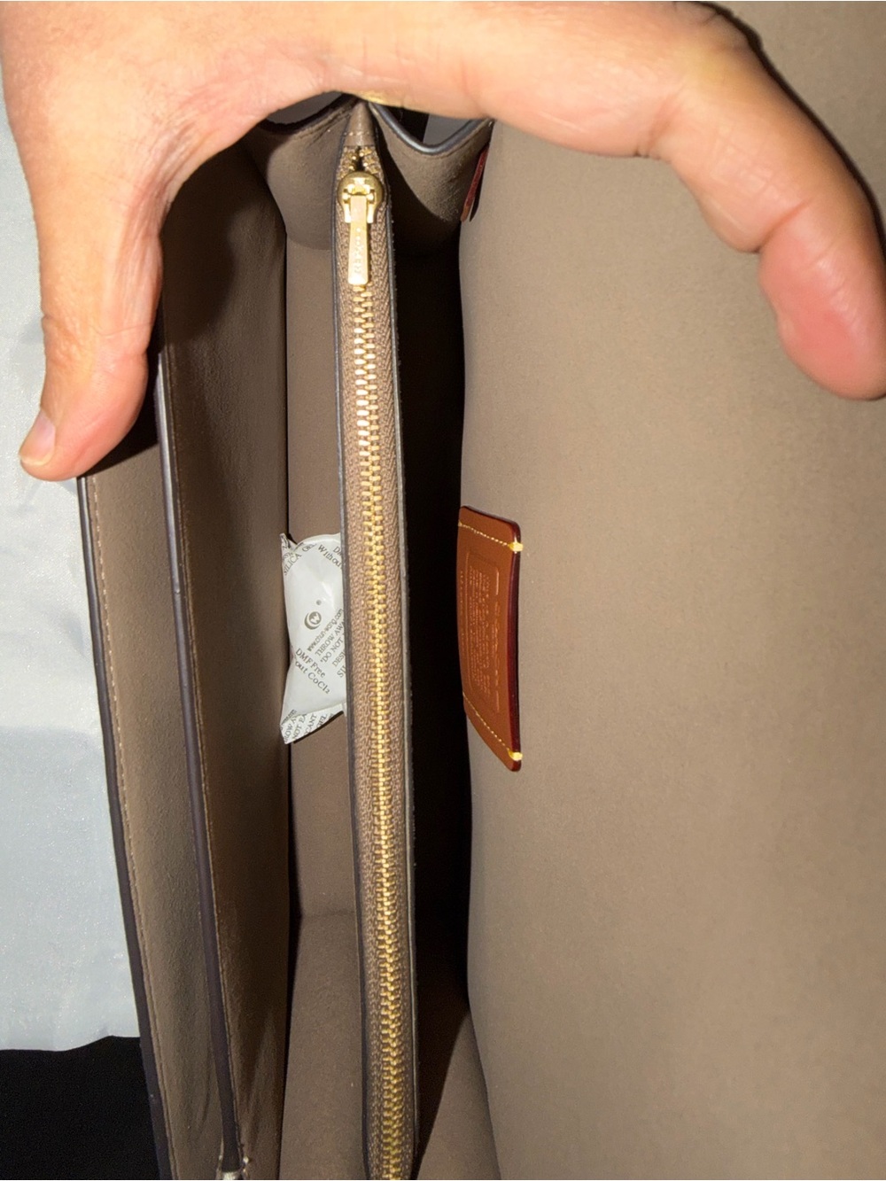 SOLD - NWT Coach Tabby 26 Shoulder bag in Dark Stone with Gold Hardware - Picture 4 of 8